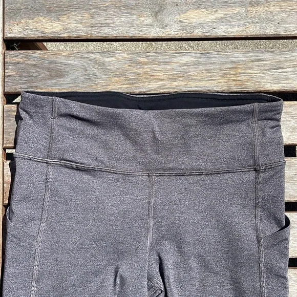Lululemon Rival Crop Leggings - Size 4 - Picture 5 of 6